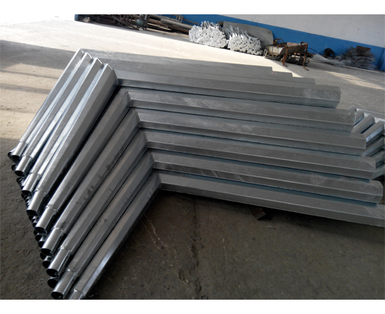 熱鍍鋅廠家告訴你熱鍍鋅燈頭的特點(diǎn) 熱鍍鋅廠家告訴你熱鍍鋅燈頭的特點(diǎn)